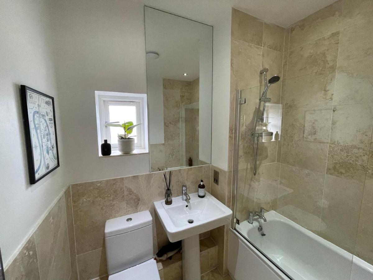 Award Winning Apartment In Yarm, North Yorkshire Екстериор снимка
